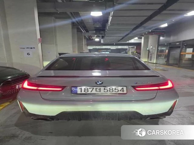 BMW 3 Series (G20) 2023 Светло-серебряный цвет из Кореи, фото 4