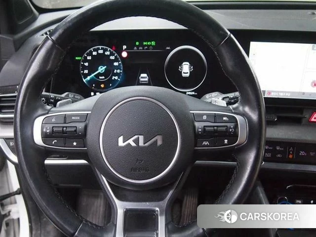 Kia Sportage 5th Generation Hybrid 2023 Белый из Кореи, фото 4