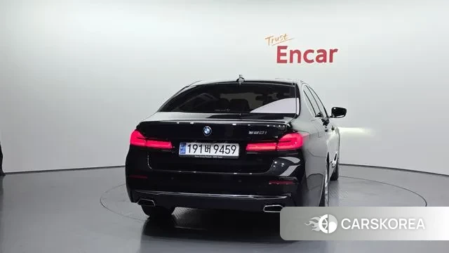 BMW 5 Series (G30) id 3026936 из Кореи 14