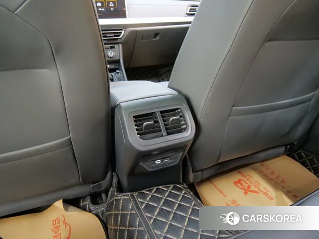 Volkswagen Lavida id 4221436 из Китая 12