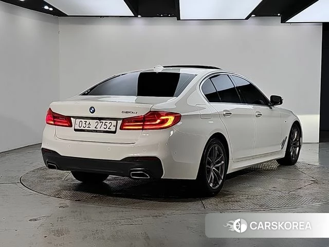 BMW 5 Series (G30) id 4900783 из Кореи 12
