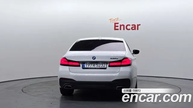 BMW 5 Series (G30) id 2944054 из Кореи 14