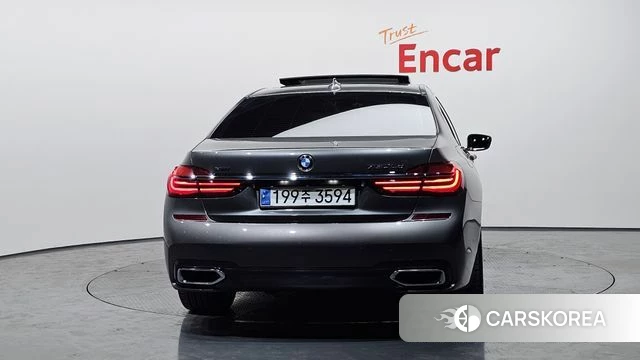 BMW 7 Series (G11) id 4325739 из Кореи 25
