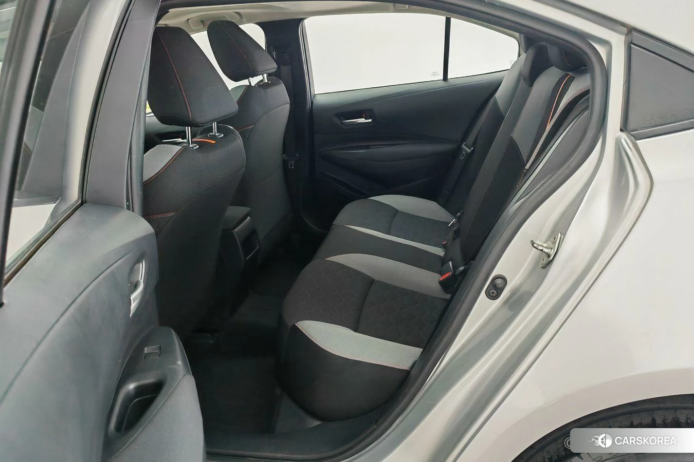 Toyota Corolla id 4467782 из Китая 18