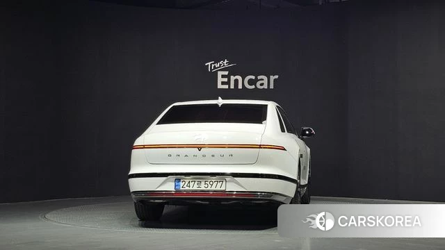 Hyundai Grandeur (GN7) id 4488774 из Кореи 27