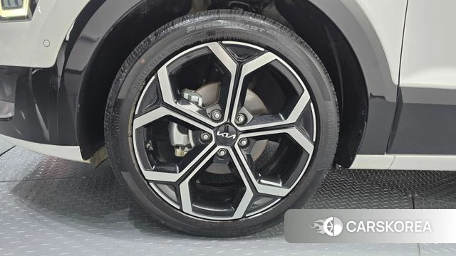Kia Di Ol Nu Niro id 4432840 из Кореи 29