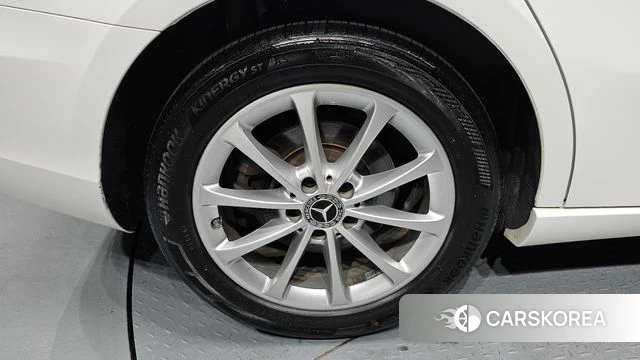 Mercedes-Benz A-Class W177 id 4595024 из Кореи 24