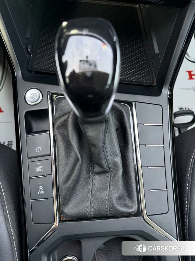 Volkswagen Passat id 4215007 из Китая 13