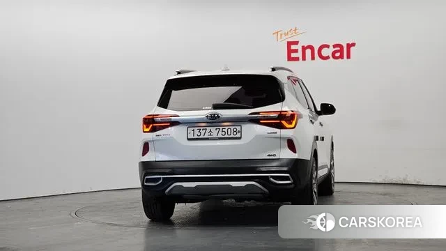 Kia Seltos id 3708937 из Кореи 14