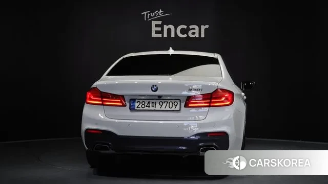 BMW 5 Series (G30) id 2985843 из Кореи 14