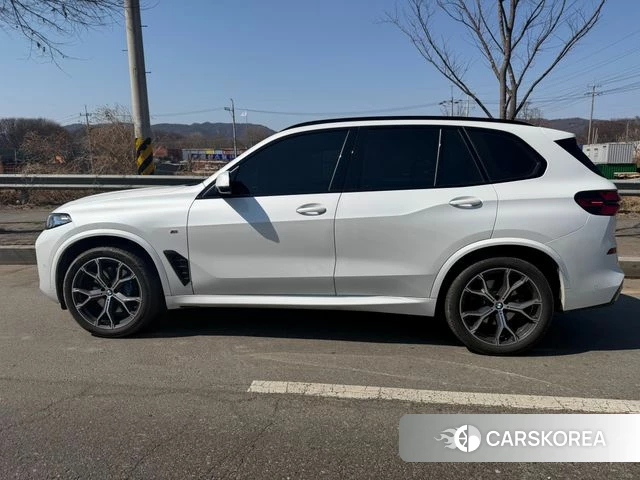 BMW X5 (G05) 2025 Белый из Кореи, фото 4