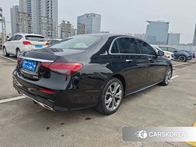 Mercedes-Benz E-class 2022 Черный из Китая, фото 4