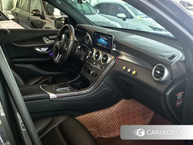 Mercedes-Benz GLC 2021 Темно-серый из Китая, фото 5