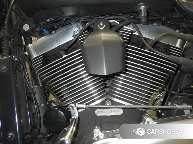 Engine photo