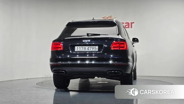 Bentley Bentayga id 3845734 из Кореи 14