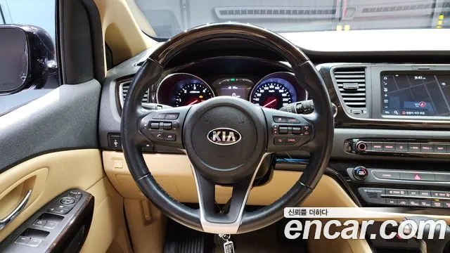 Kia The New Carnival id 2694211 из Кореи 14