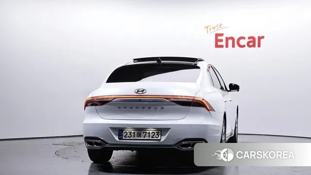Hyundai The New Grandeur IG Hybrid id 3607614 из Кореи 14