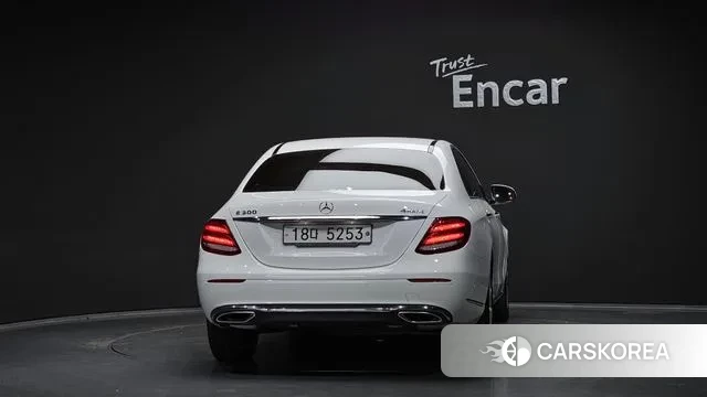 Mercedes-Benz E-Class W213 id 3489669 из Кореи 14