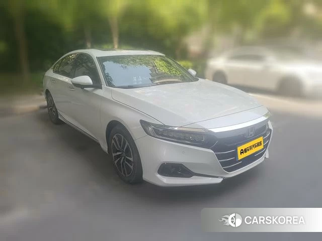 Honda Accord 2022 Белый из Китая, фото 4