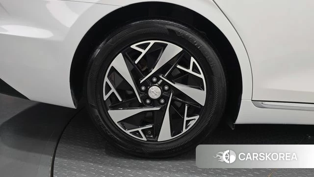 Hyundai The New Grandeur IG Hybrid id 4619816 из Кореи 24