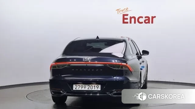 Hyundai The New Grandeur IG id 3060249 из Кореи 14