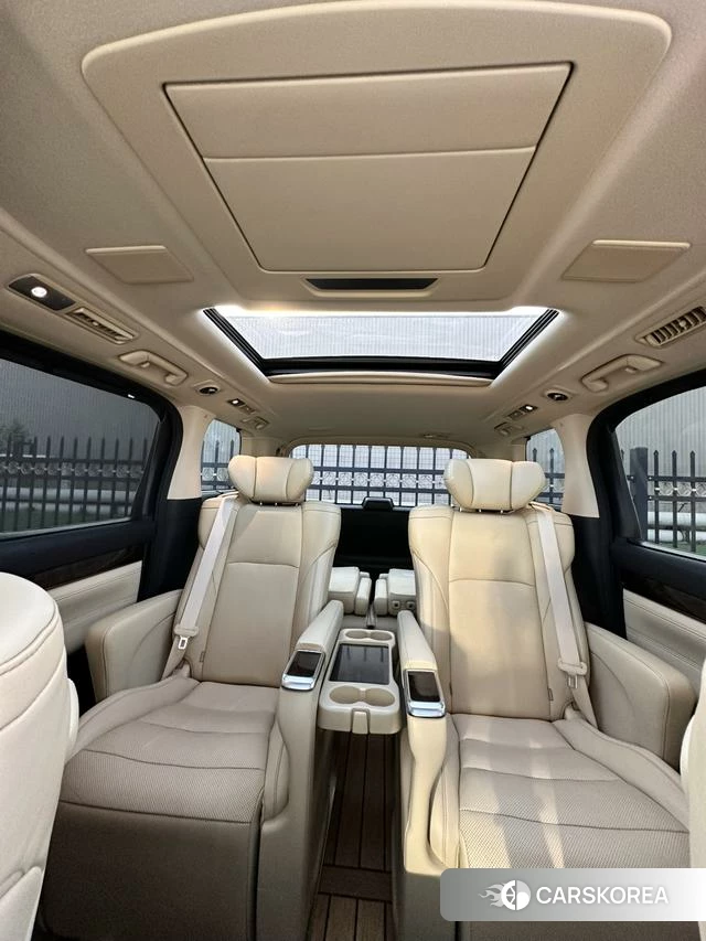Toyota Elfa id 4272871 из Китая 27