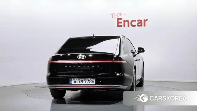 Hyundai Grandeur (GN7) id 4281332 из Кореи 24