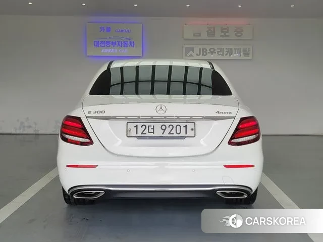 Mercedes-Benz E-Class W213 id 3661533 из Кореи 14
