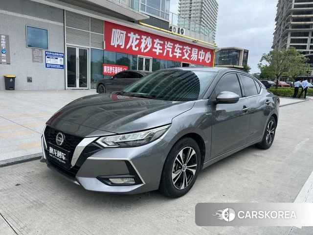 Nissan Xuan Yi 2021 Серебристо-серый из Китая, фото 4