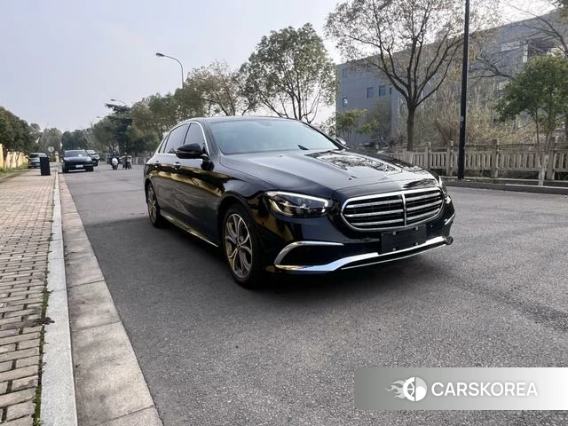 Mercedes-Benz E-class id 3908175 из Китая 4