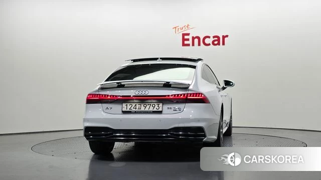 Audi A7 (4K) id 3923817 из Кореи 14