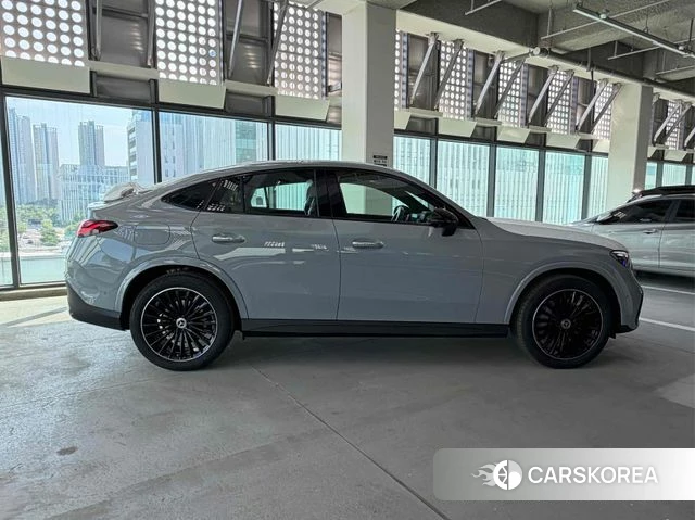 Mercedes-Benz GLC-Class X254 2026 Светло-серебряный цвет из Кореи, фото 4