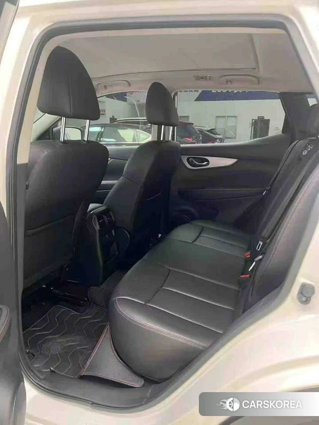 Nissan Qashqai 2022 Белый из Китая, фото 4