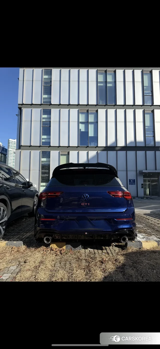 Volkswagen Golf 8th Generation 2023 Синий из Кореи, фото 4