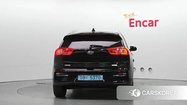 Kia Niro EV id 3801538 из Кореи 14