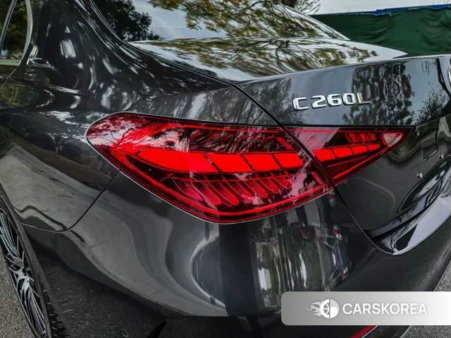 Mercedes-Benz Class C id 4256305 из Китая 17