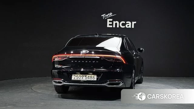 Hyundai The New Grandeur IG id 4428992 из Кореи 25