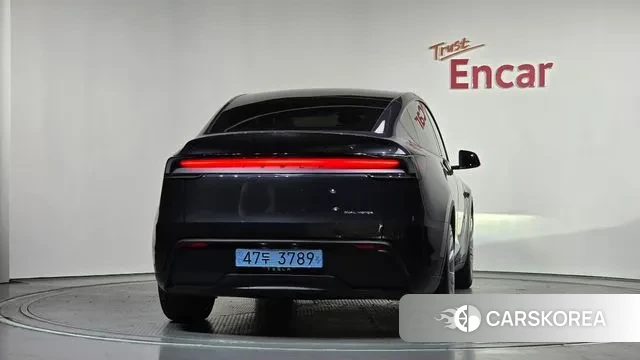 Tesla Model Y id 3744976 из Кореи 14