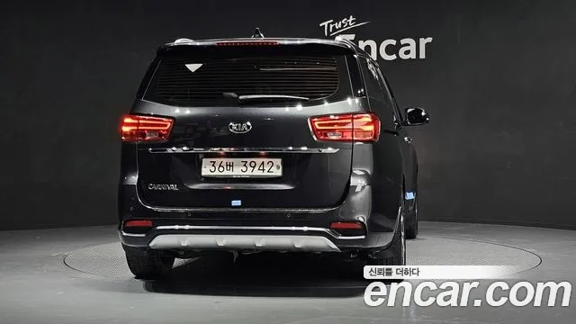 Kia The New Carnival id 2922732 из Кореи 14