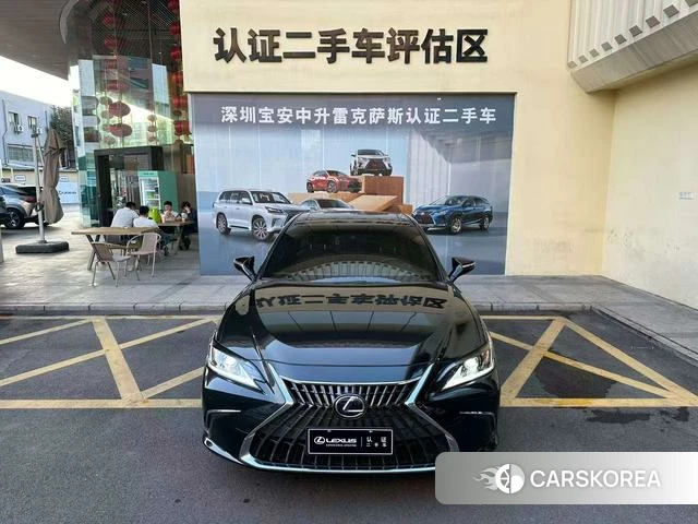 Lexus ES id 4307685 из Китая 18