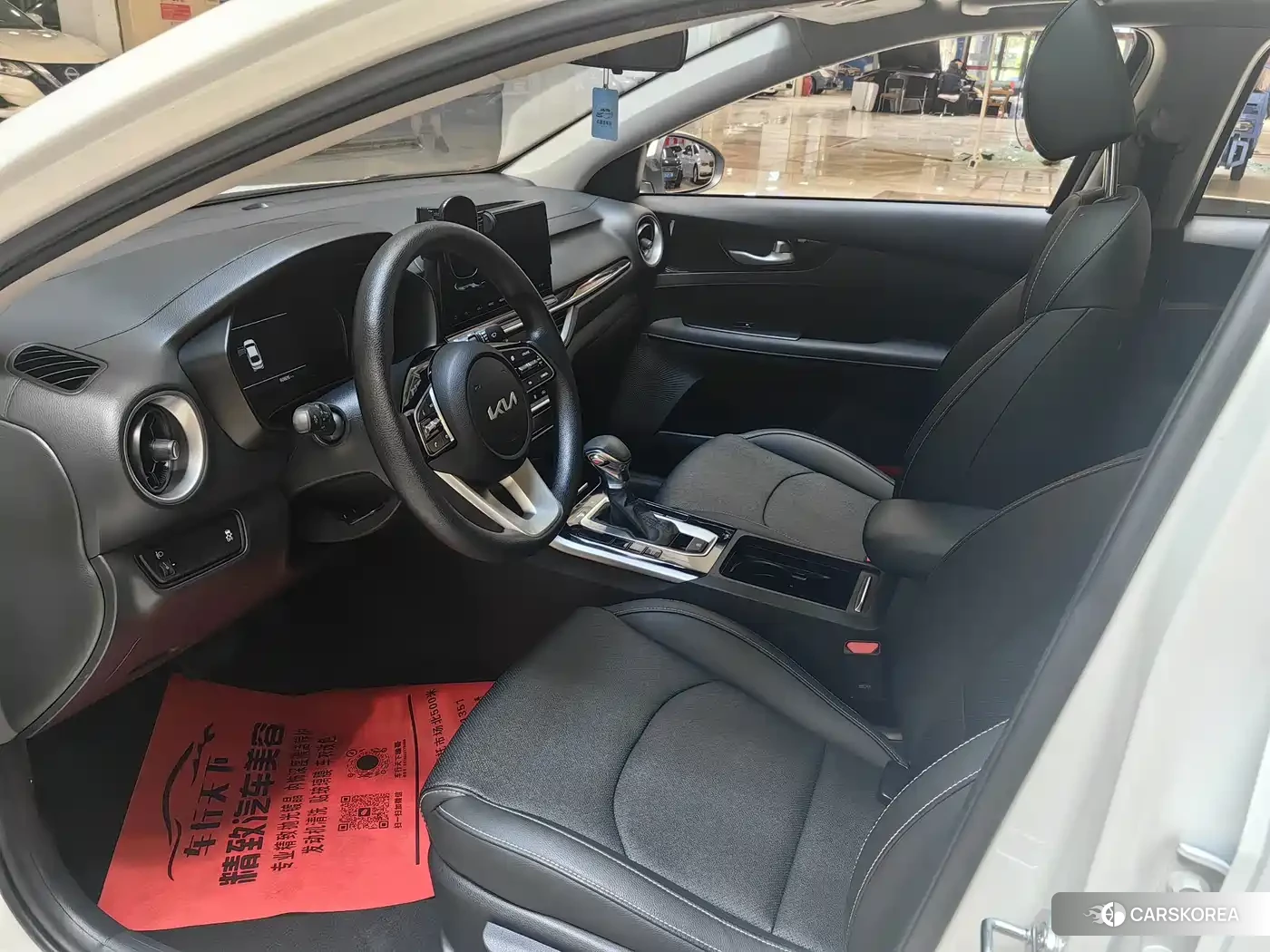 Kia K3 2022 Белый из Китая, фото 6