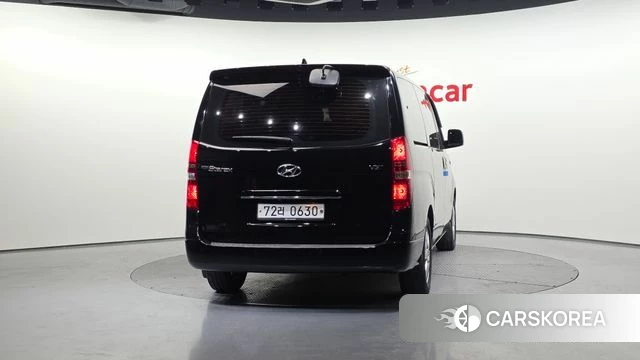 Hyundai The New Grand Starex id 3861742 из Кореи 14