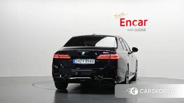 BMW 5 Series (G60) id 4360116 из Кореи 26