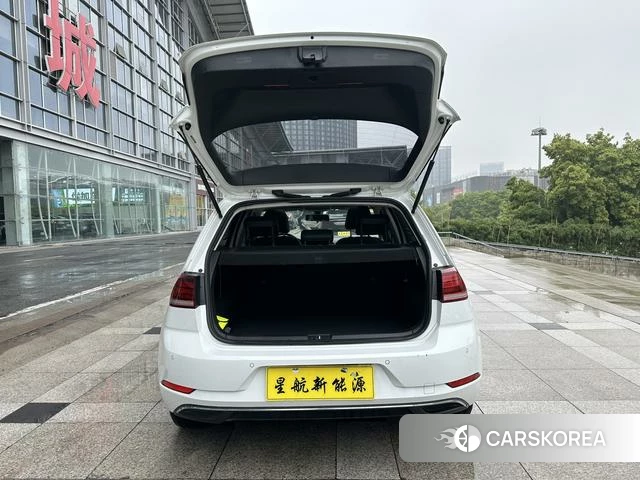 Volkswagen Golf id 4260992 из Китая 11