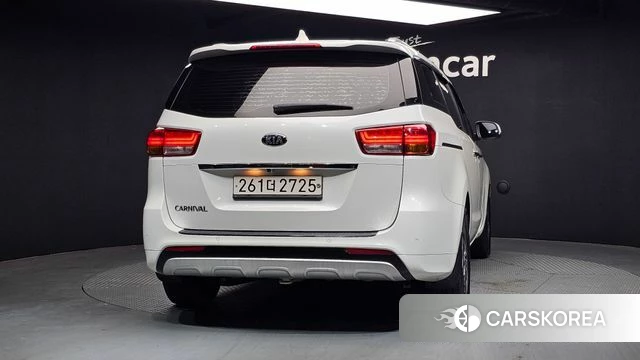 Kia All New Carnival id 3917561 из Кореи 14