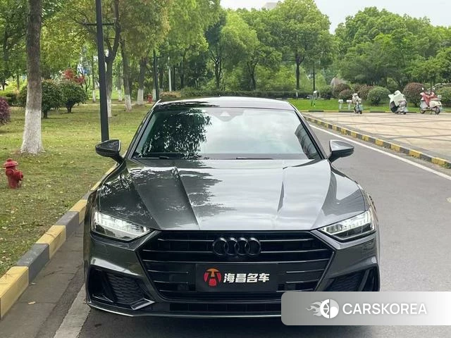 Audi A7 2021 Темно-серый из Китая, фото 4