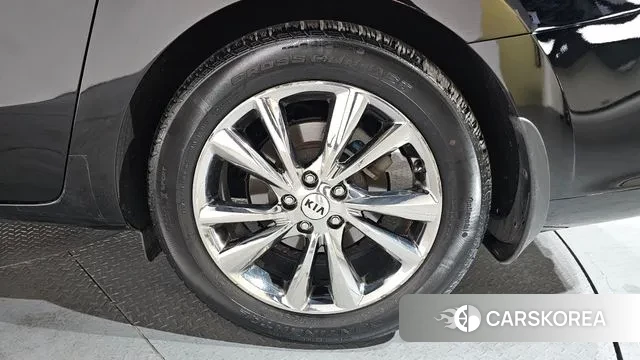 Kia The New Carnival id 3718630 из Кореи 14