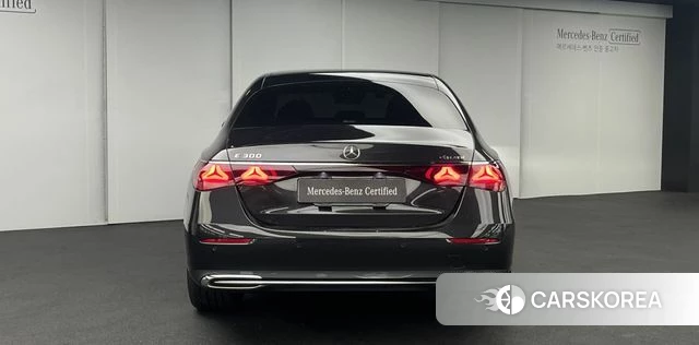 Mercedes-Benz E-Class W214 id 4602351 из Кореи 11