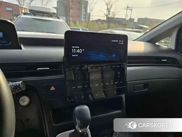 Hyundai Staria 2021 Белый из Кореи, фото 5