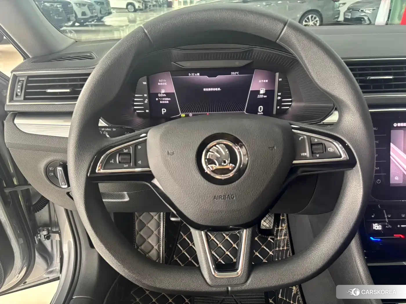 Skoda Superb 2023 Silver/gray из Китая, фото 5